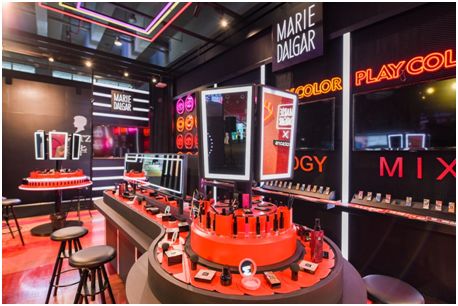 重視時(shí)尚IP影響 屈臣氏美妝新動(dòng)向