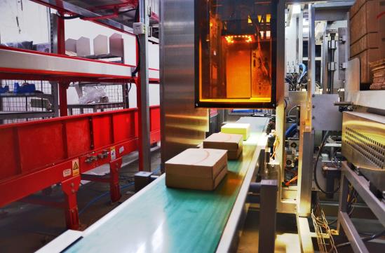 智能包裝機(jī)迎戰(zhàn)雙11 京東物流塑造高效率網(wǎng)購(gòu)體驗(yàn)