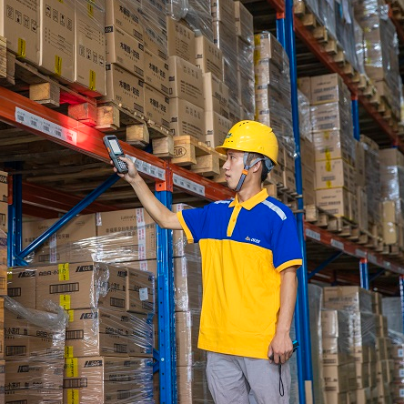 倉(cāng)儲(chǔ)物流